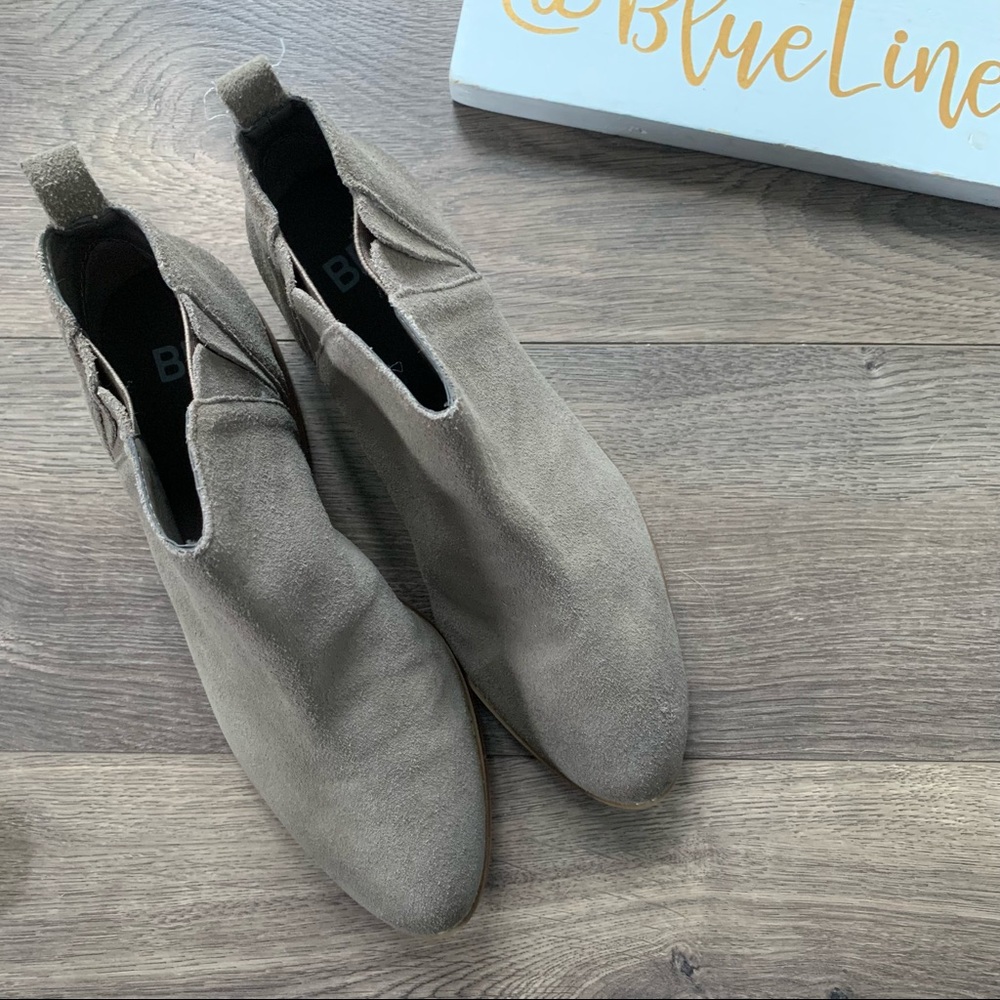 BP Taupe Suede Booties NWOT - Picture 3 of 7